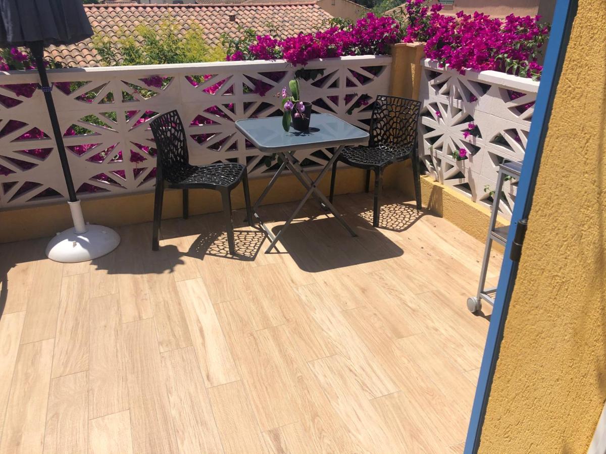 chez Muriel et Yves La Londe-les-Maures Extérieur photo